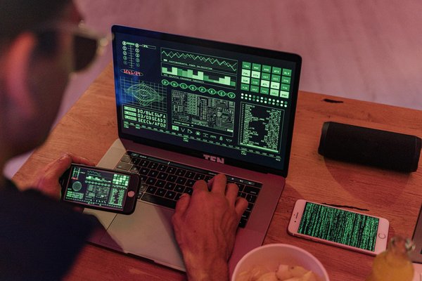 How Can Small UK Businesses Adapt to Recent Market Changes?